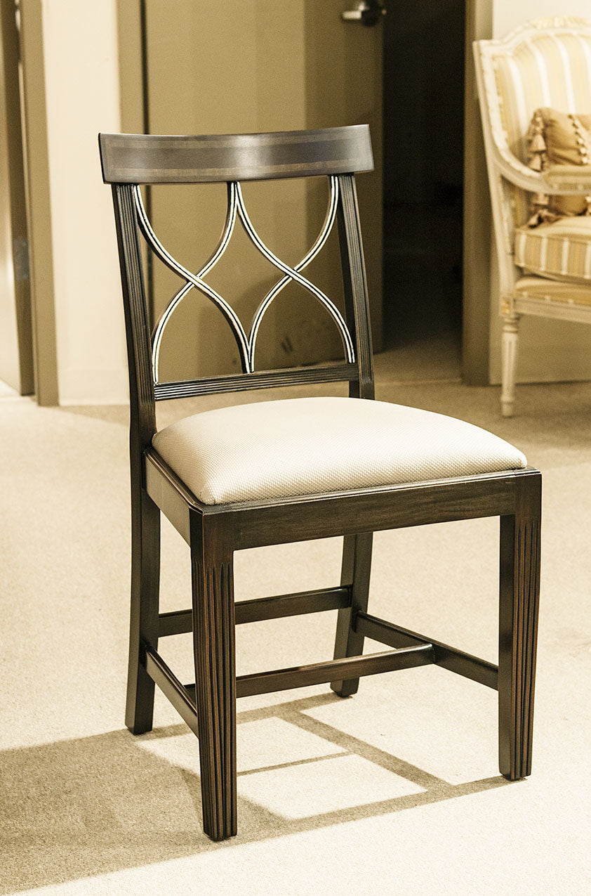 HOURGLASS DINING CHAIR