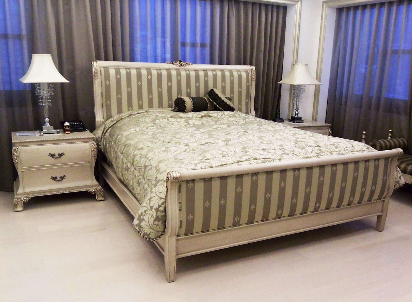 EMPIRE STYLE UPHOLSTERY BED - House of Chippendale