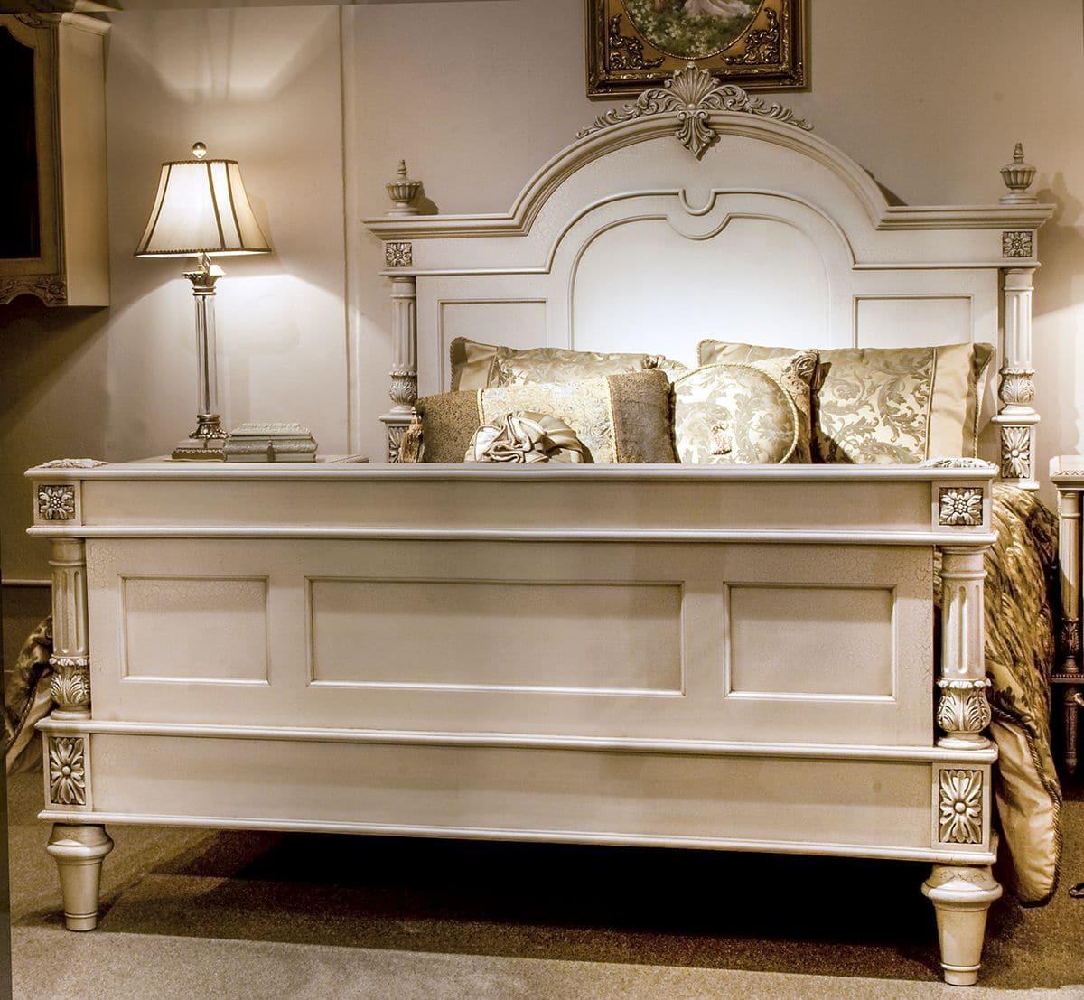 PROVENANCE STYLE BED - House of Chippendale