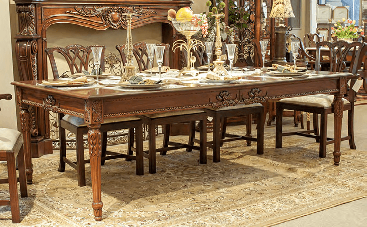 Neoclassic dining table – House of Chippendale