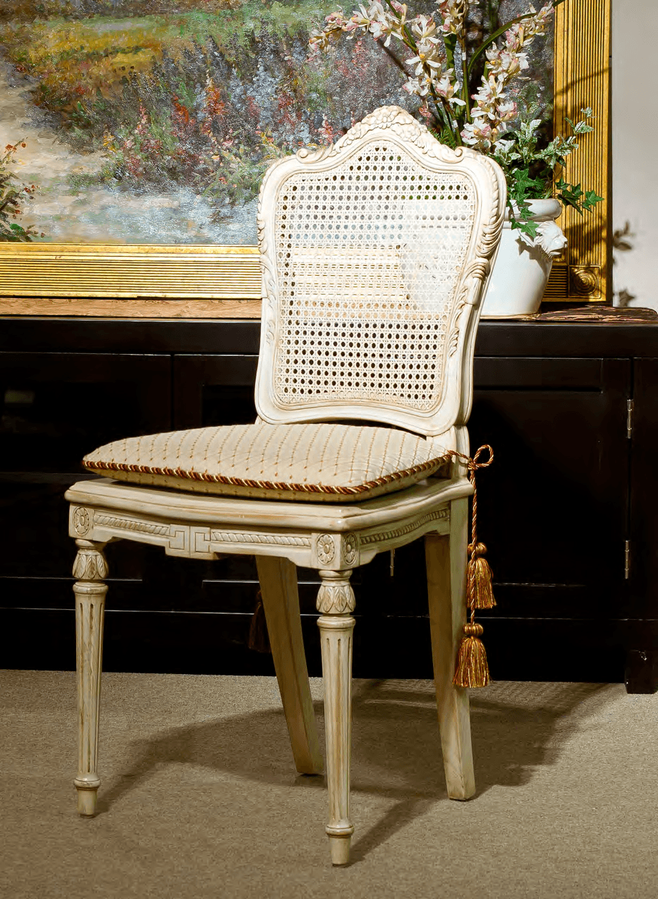 SMALL SUSAN CHAIR - House of Chippendale