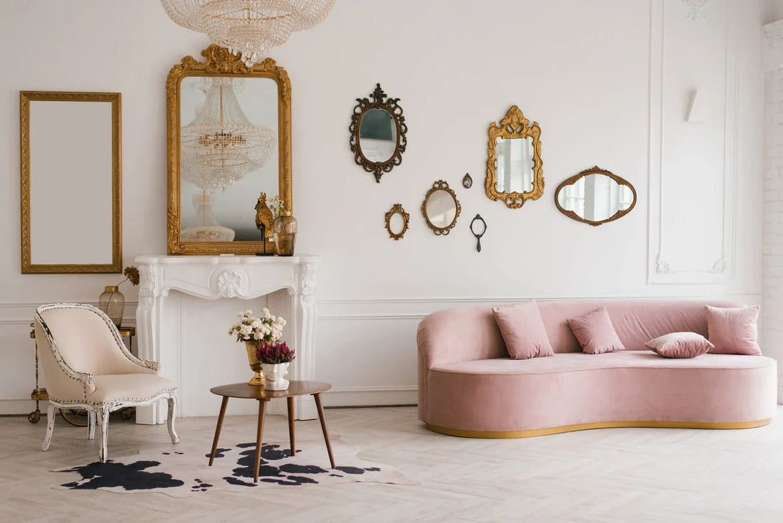 living room interior in classic or vintage style
