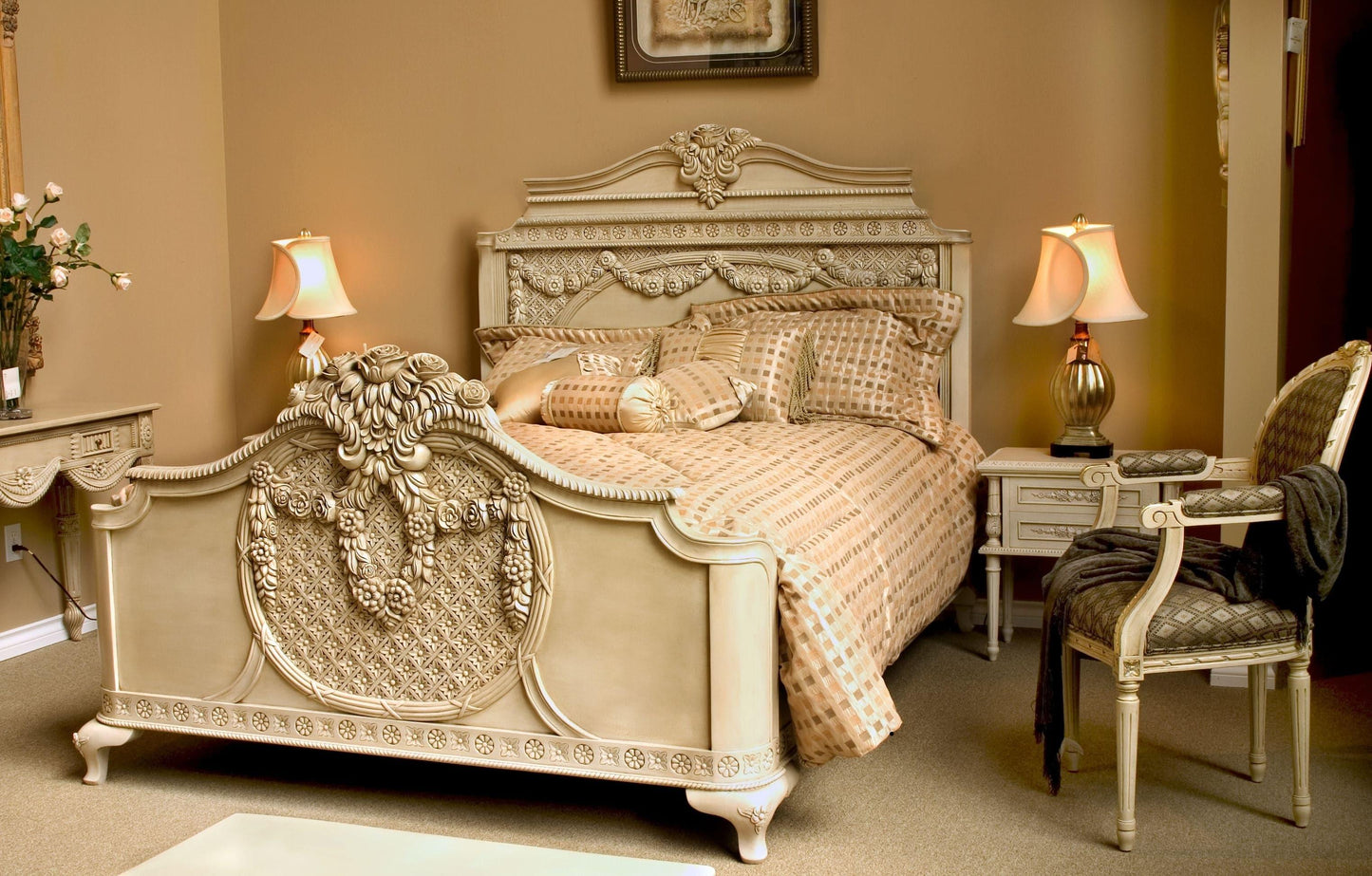 CARVED FRENCH BED - House of Chippendale