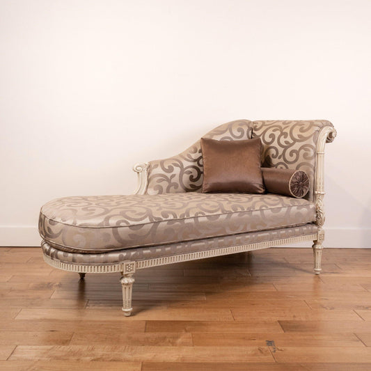 CARVED LOUIS XVI CHAISE LOUNGE - House of Chippendale