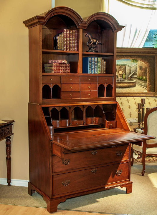 CHIPPENDALE SECRETAIRE BOOKCASE WITH INSERT GOLD TOOLED LEATHER TOP - House of Chippendale
