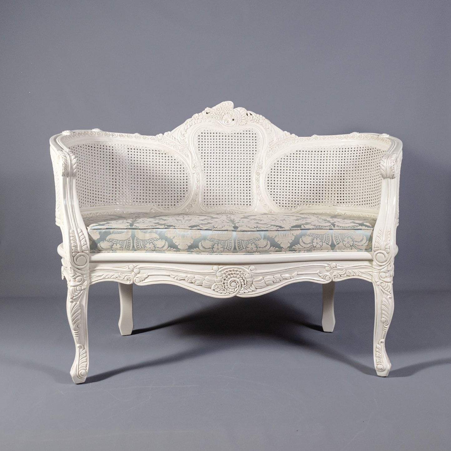 FRENCH LOVESEAT - House of Chippendale