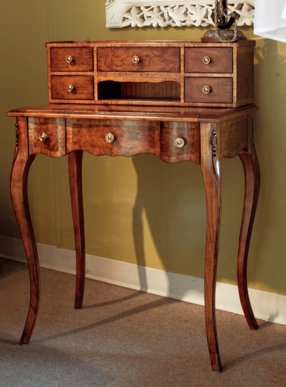 LOUIS XV TRANSITIONAL STYLE DESK - House of Chippendale