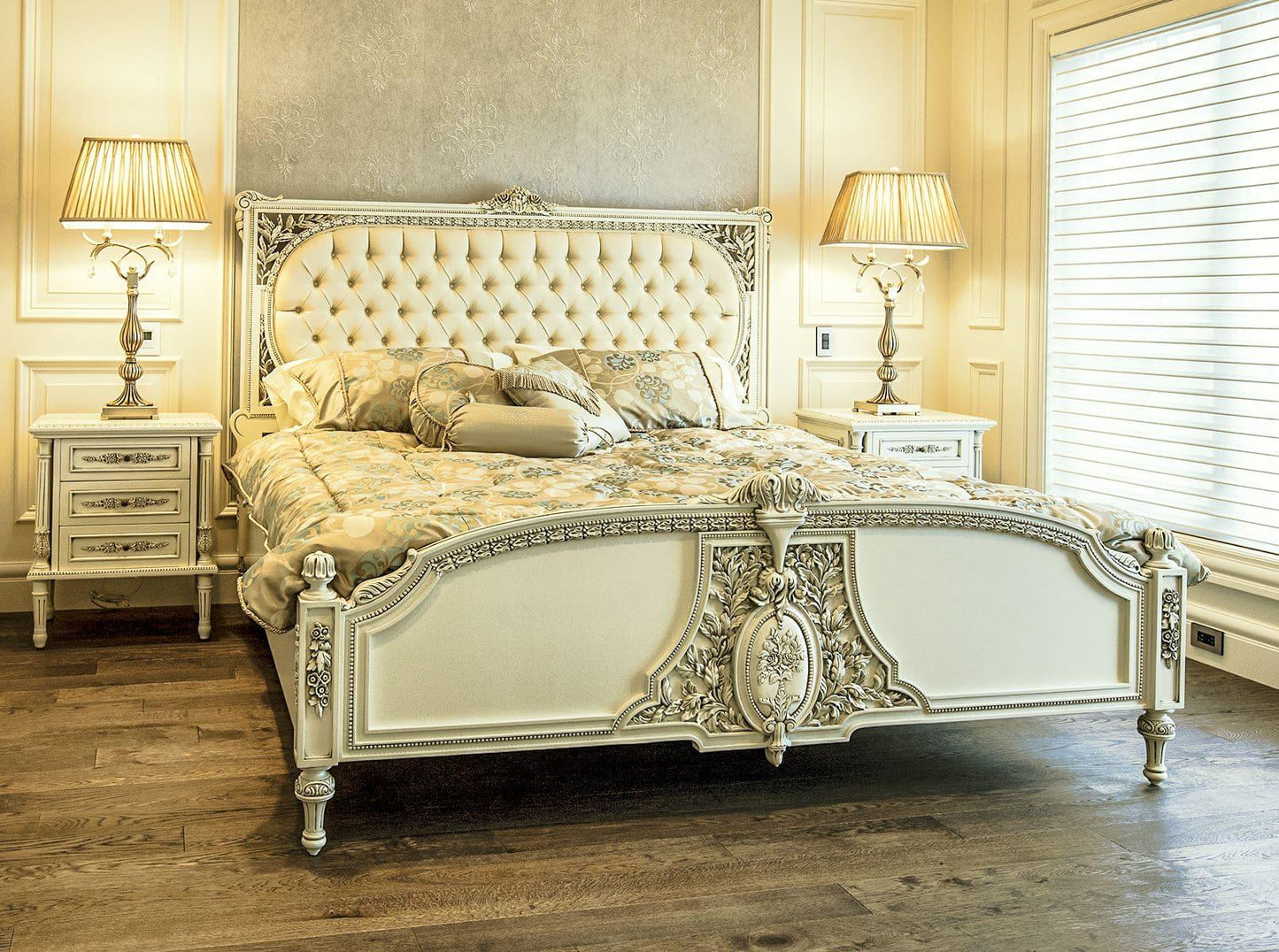 LOUIS XVI STYLE CARVED UPHOLSTERY BED - House of Chippendale