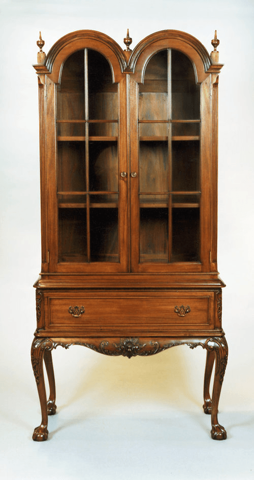DOME TOP CHIPPENDALE DISPLAY CABINET - House of Chippendale