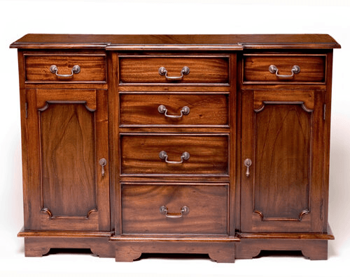 SMALL GEORGIAN SIDEBOARD - House of Chippendale